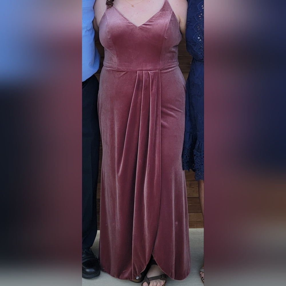 Revelry Rae bridesmaid Dusty Rose